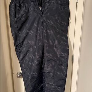 New Active Zone Women’s Snow Pants